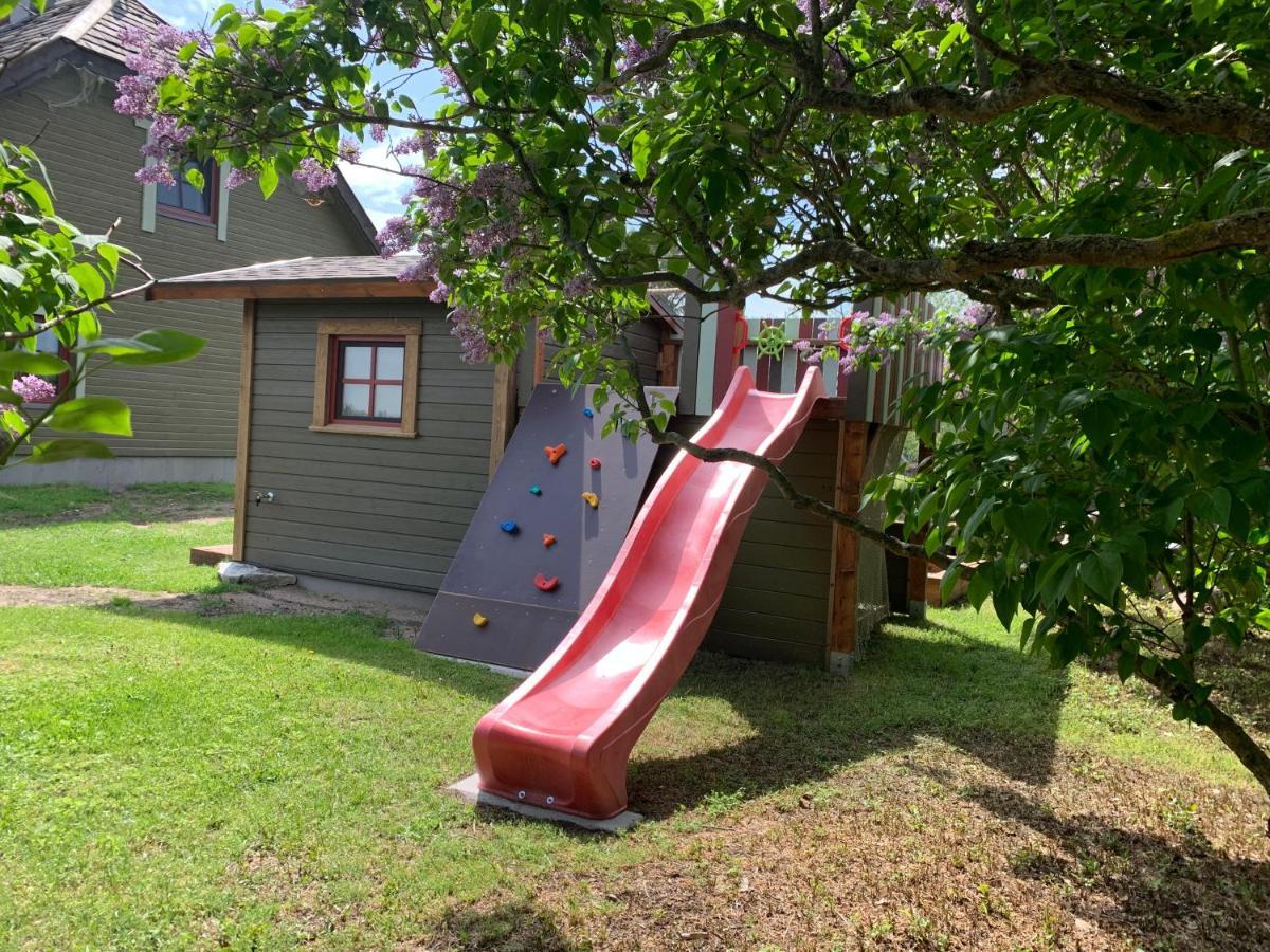 Muha Beach Holiday Home Riksu Buitenkant foto
