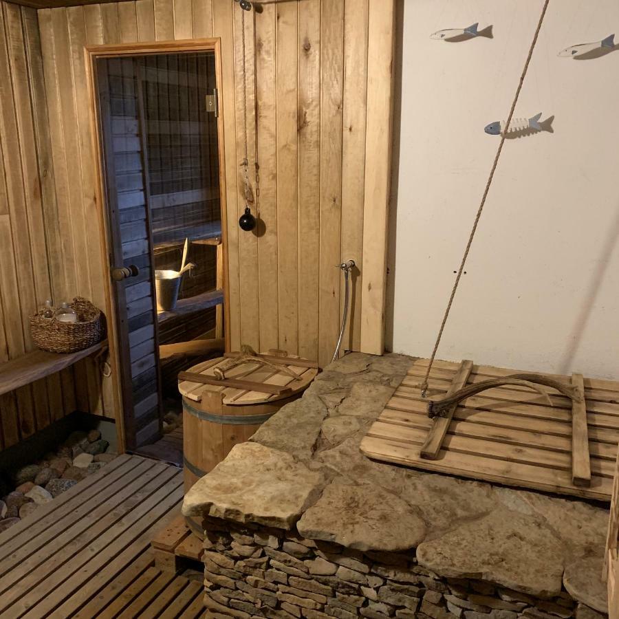 Muha Beach Holiday Home Riksu Buitenkant foto