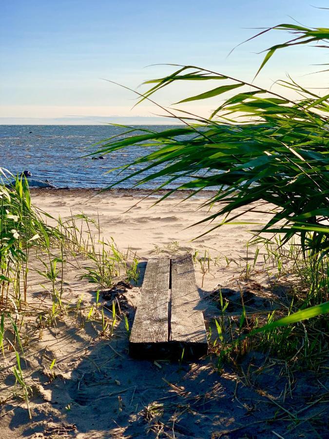 Muha Beach Holiday Home Riksu Buitenkant foto